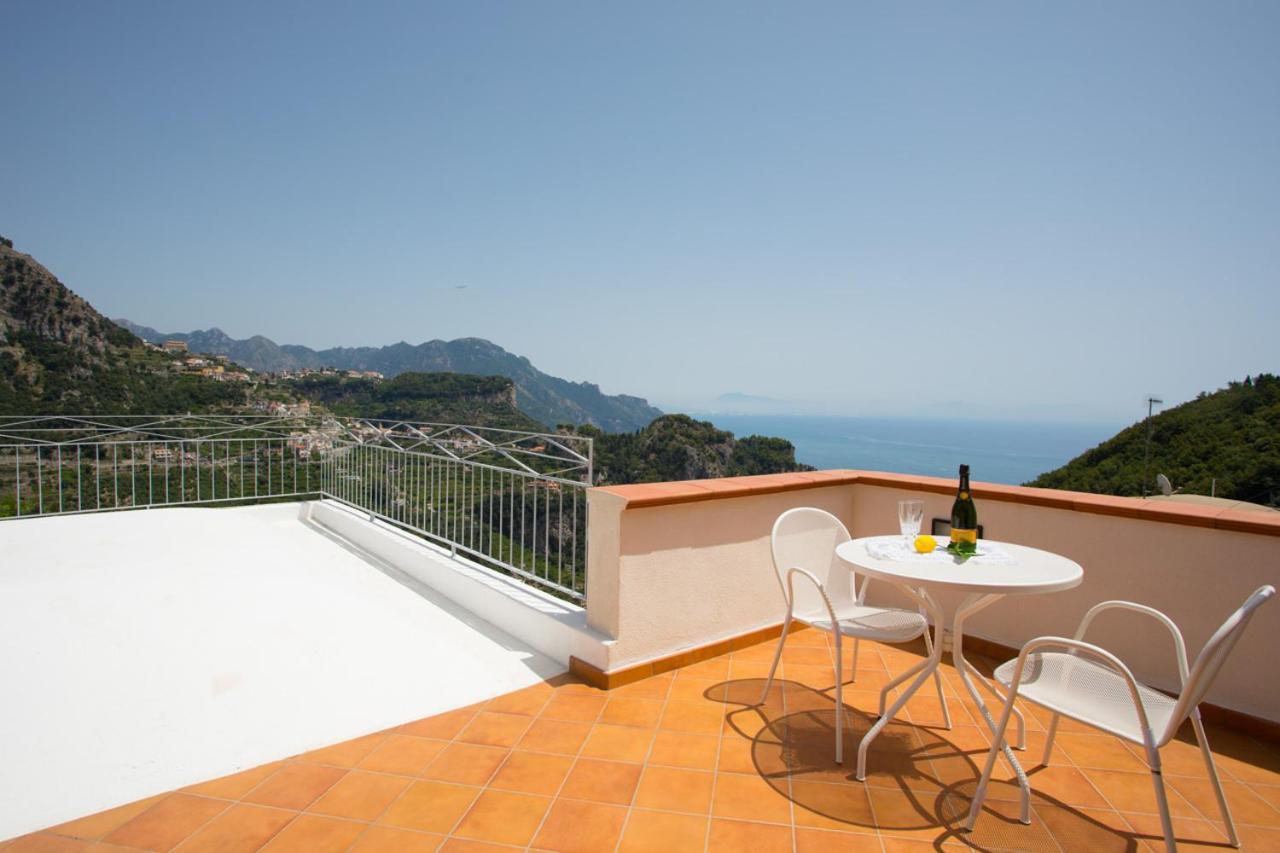 Dame Casa Vacanza Amalfi Eksteriør billede